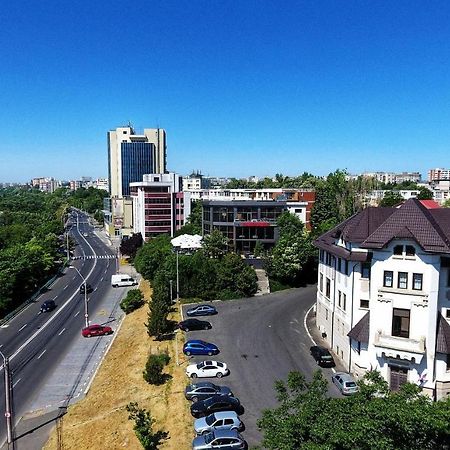 Citadel Aparthotel Galaţi Exterior foto